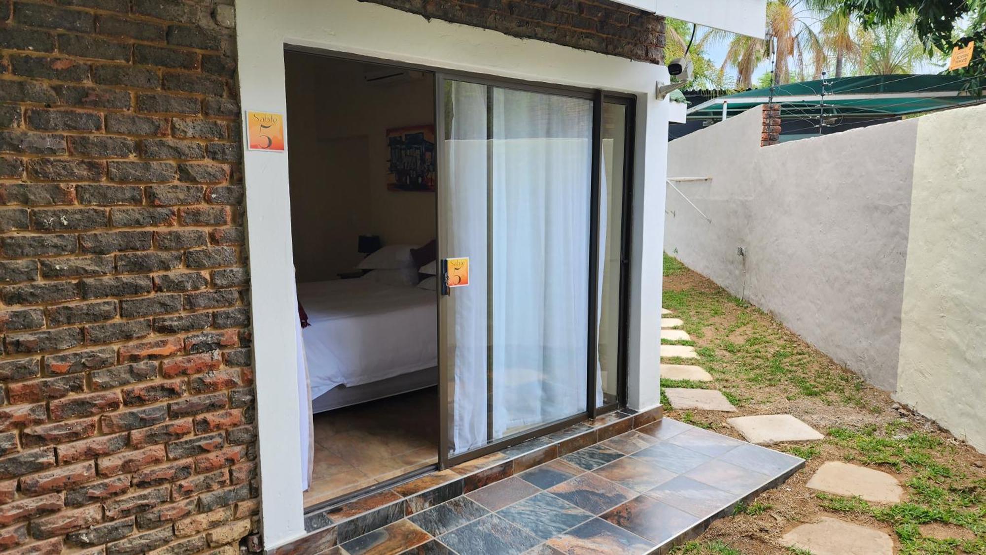 Sable Inn B&B Modimolle Esterno foto